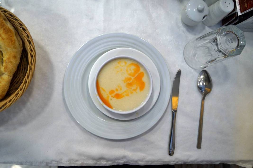 Bu çorbaya herkes burun kıvırıyor fakat meğer doğal antibiyotikmiş! Soğuk havalarda bağışıklığı güçlendiriyor 10